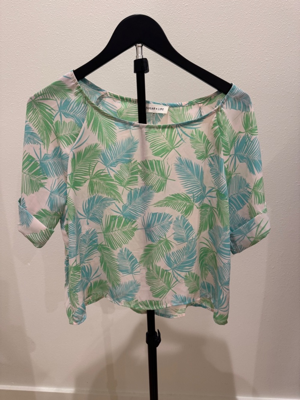 Sugarlips‎ Palm-Print Short-Sleeve Blouse in Green and Blue